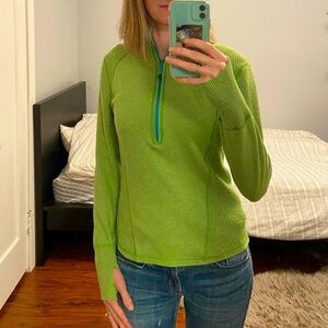 Eddie Bauer Thermal Sweater Size Small